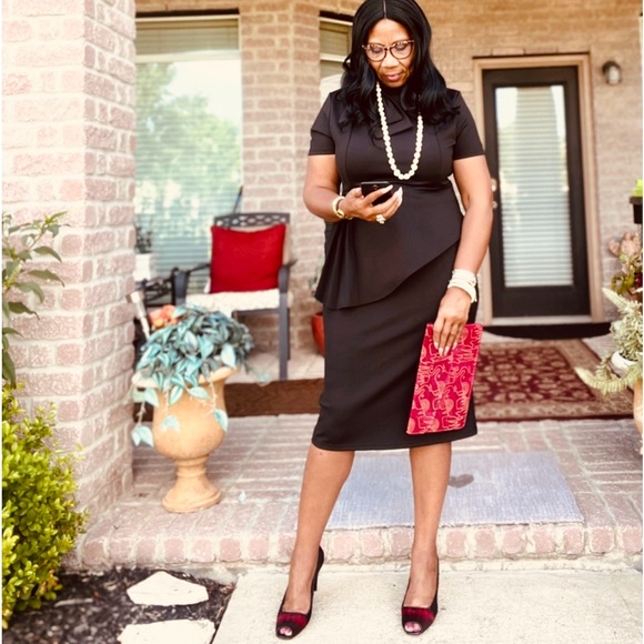 Black bow neck dress for the special occasion! - Picture 8 of 12